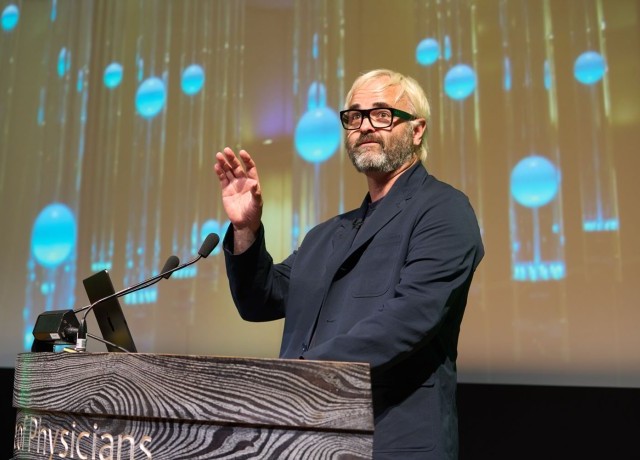 Digital oases to create environments that care image