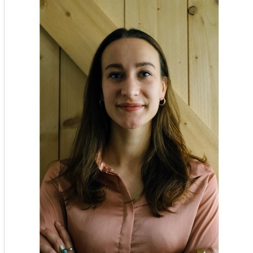 Gina Mulholland Photo