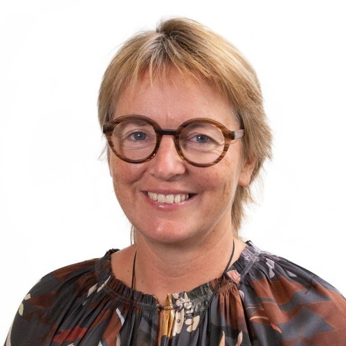 Polly Atatoa Carr