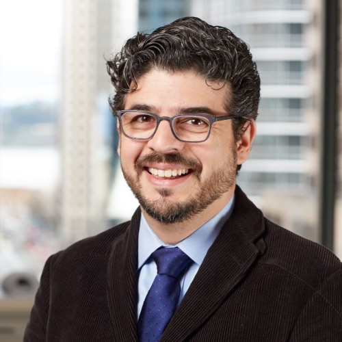 Alejandro Iriarte Photo