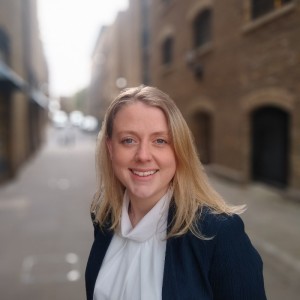 Kirstie Edwards Photo