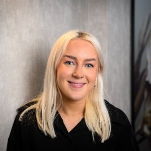 Alanis Burgess Photo