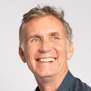 Julian Ashton Photo